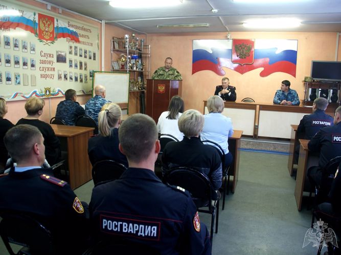 В Хакасии состоялось чествование сотрудников вневедомственной охраны Росгвардии