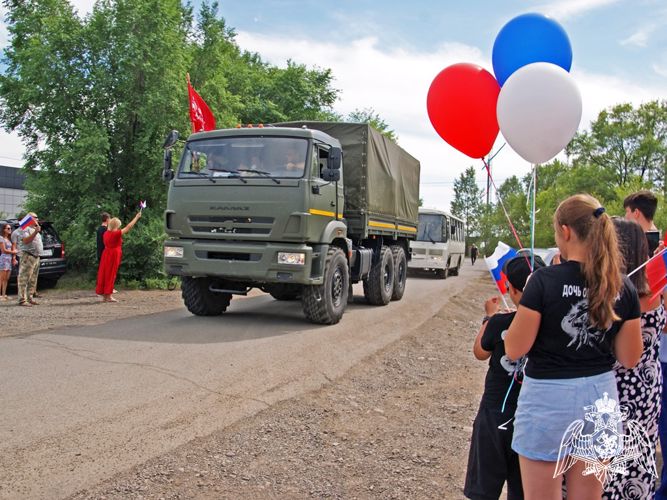 Росгвардейцев – участников специальной военной операции приветствовали в Хакасии 