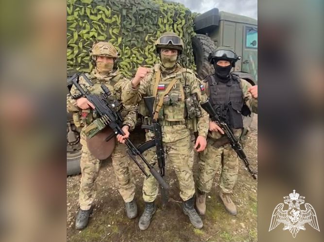 Школьников из Хакасии росгвардейцы – участники СВО поблагодарили за письма поддержки