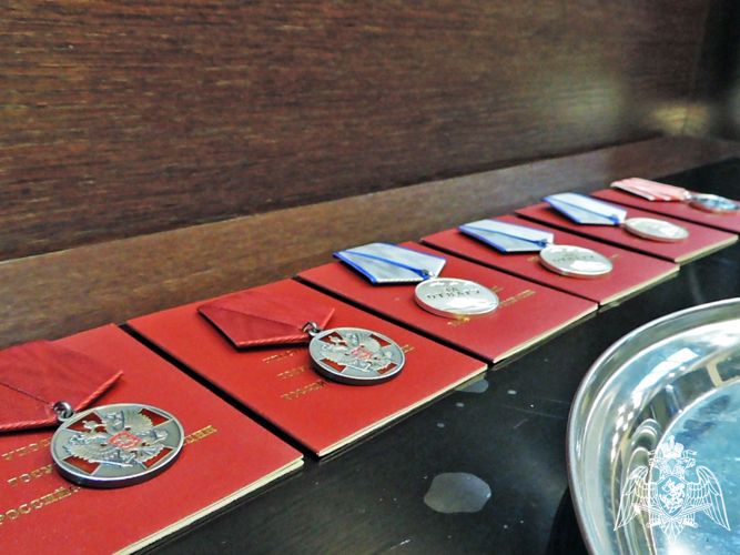 Отличившимся росгвардейцам – участникам СВО из Хакасии вручены государственные награды