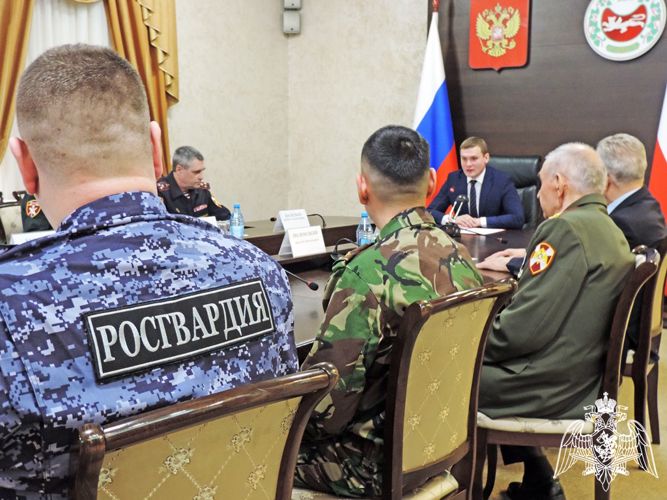 Отличившимся росгвардейцам – участникам СВО из Хакасии вручены государственные награды