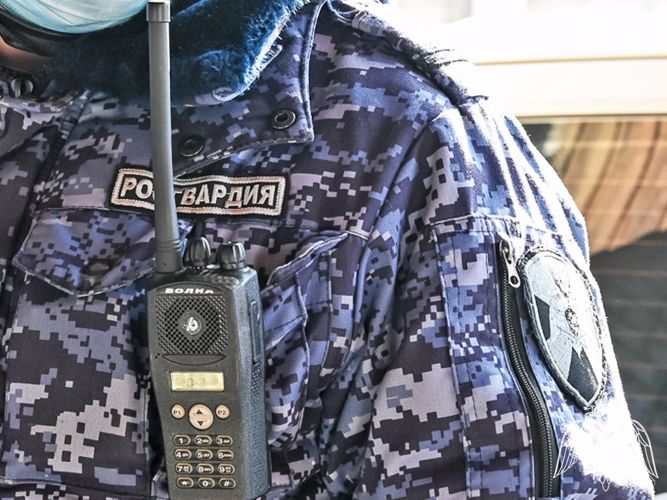 В Хакасии сотрудники Росгвардии задержали подозреваемых в преступлениях граждан 