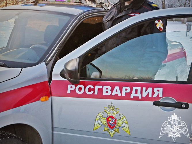 Ряд правонарушителей задержали сотрудники Росгвардии на улицах Абакана 