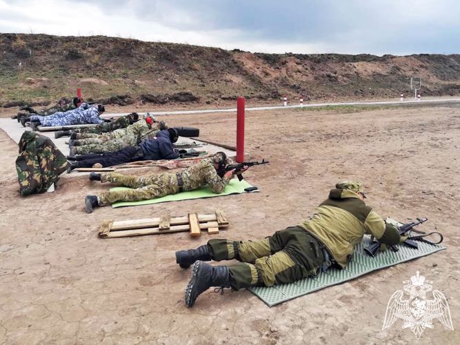 Представители Росгвардии вошли в число сильнейших стрелков среди силовых ведомств Хакасии