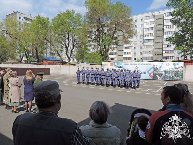 Ряды войск правопорядка пополнили новобранцы из Хакасии 