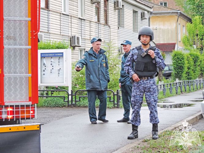 В подразделении Росгвардии по Хакасии прошло совместное пожарно-тактическое занятие с МЧС