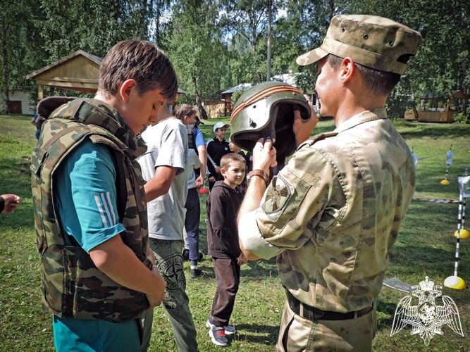 Акция «Каникулы с Росгвардией» продолжается в Хакасии 
