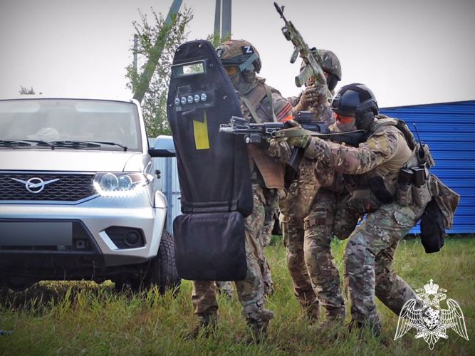 Росгвардия провела антитеррористическую тренировку в Абакане 