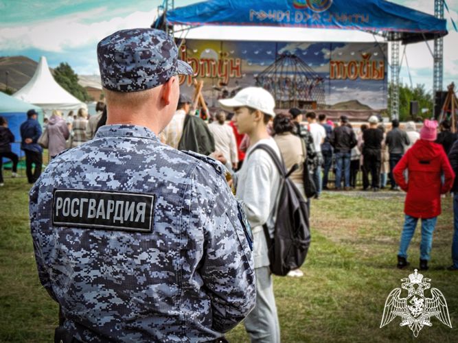 Росгвардия обеспечила безопасность проведения национального праздника «Уртун Тойы» в Абакане 