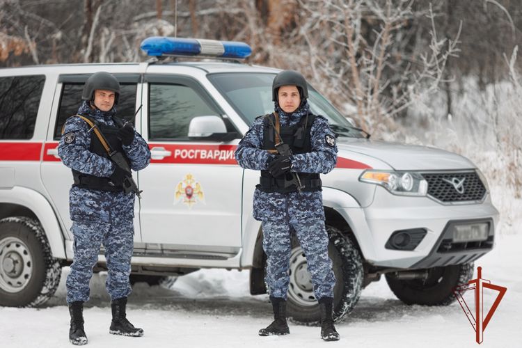Жителей Хакасии приглашают на службу в подразделения Росгвардии по Донецкой и Луганской Народным Республикам