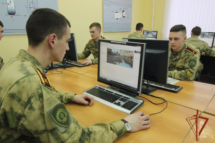 Абитуриенты из Хакасии могут стать офицерами Росгвардии 