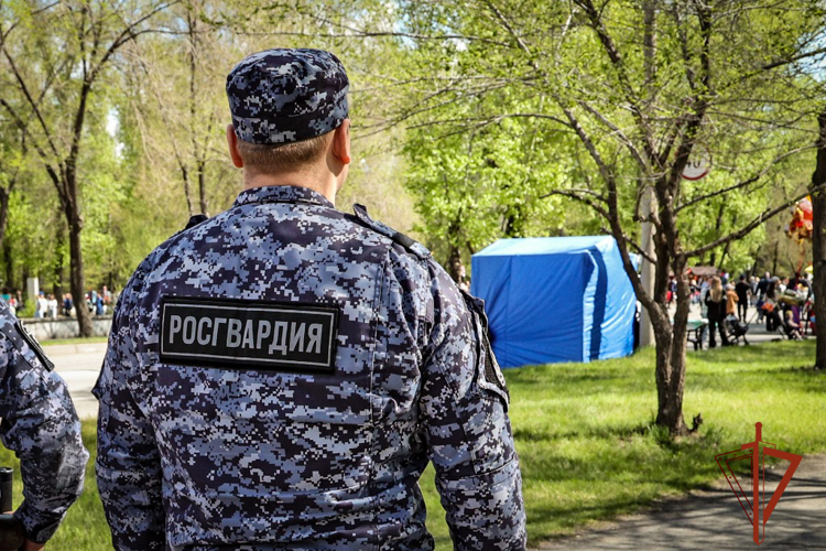 Подразделения Росгвардии обеспечили безопасность празднования Дня Победы в Хакасии