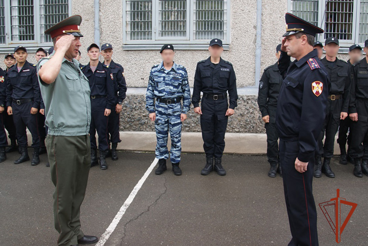 Особое назначение – Родину защищать