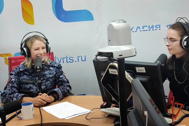 В Хакасии состоялась прямая линия по вопросам поступления на службу в Росгвардию