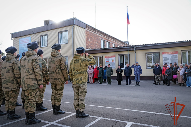 В войска национальной гвардии проводили первую осеннюю команду призывников из Хакасии