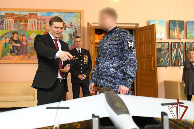 В Хакасии состоялось торжественное мероприятие, посвященное Дню войск национальной гвардии России