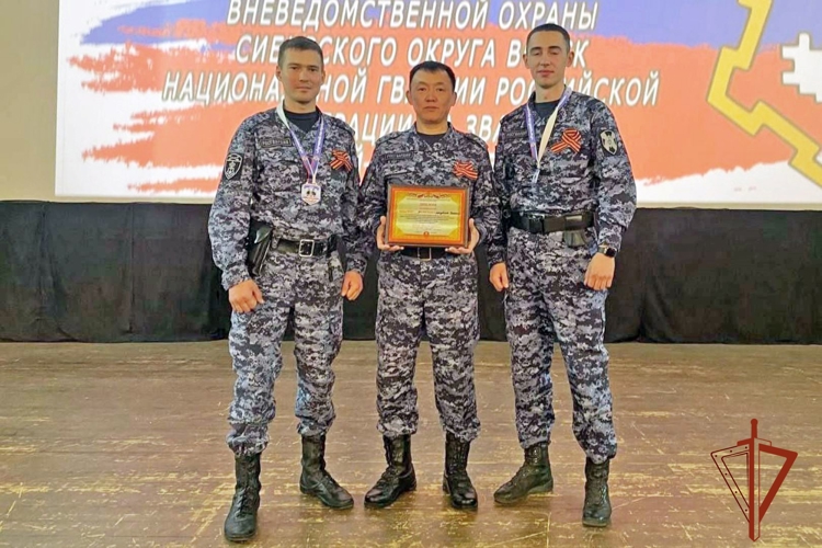 Сотрудники вневедомственной охраны Росгвардии по Хакасии вошли в число лучших в Сибирском округе