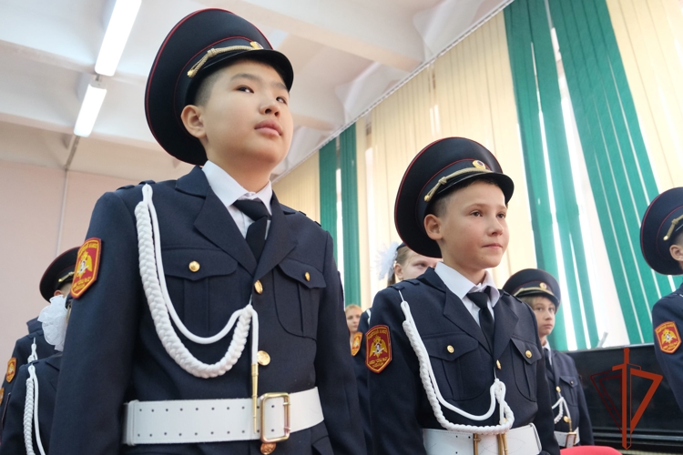 В Абакане в рядах кадетов Росгвардии пополнение