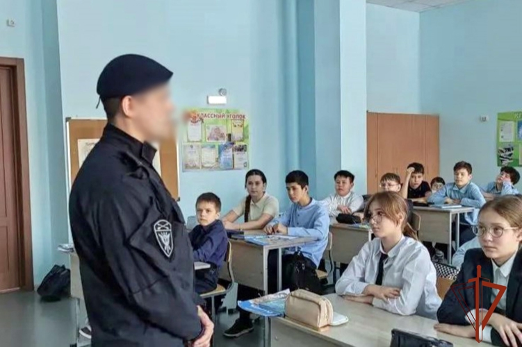В Росгвардии по Хакасии почтили память защитников и жителей блокадного Ленинграда 