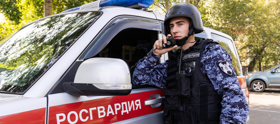 Более 2400 подозреваемых задержали сотрудники вневедомственной охраны Росгвардии в городах Хакасии за 2025 год