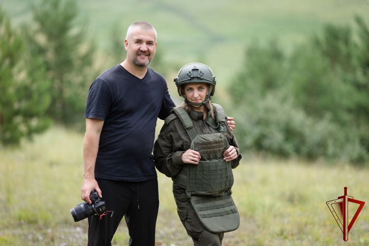 В Хакасии корреспондент телеканала «РТС» провела день в составе подразделения СОБР Росгвардии