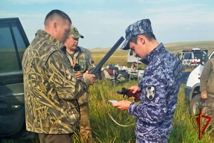 Инспекторы Росгвардии приняли участие в рейдовых мероприятиях в охотничьих угодьях Хакасии 