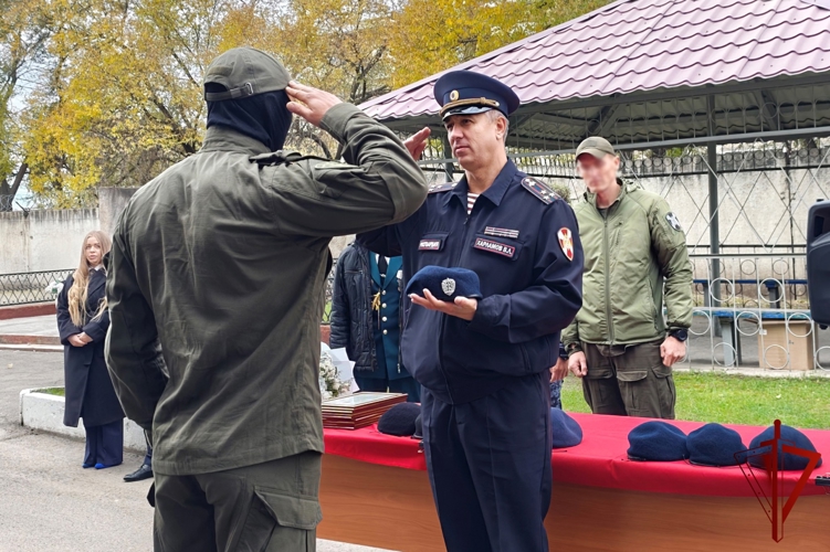 В Хакасии спецназ Росгвардии удостоен республиканских и ведомственных наград